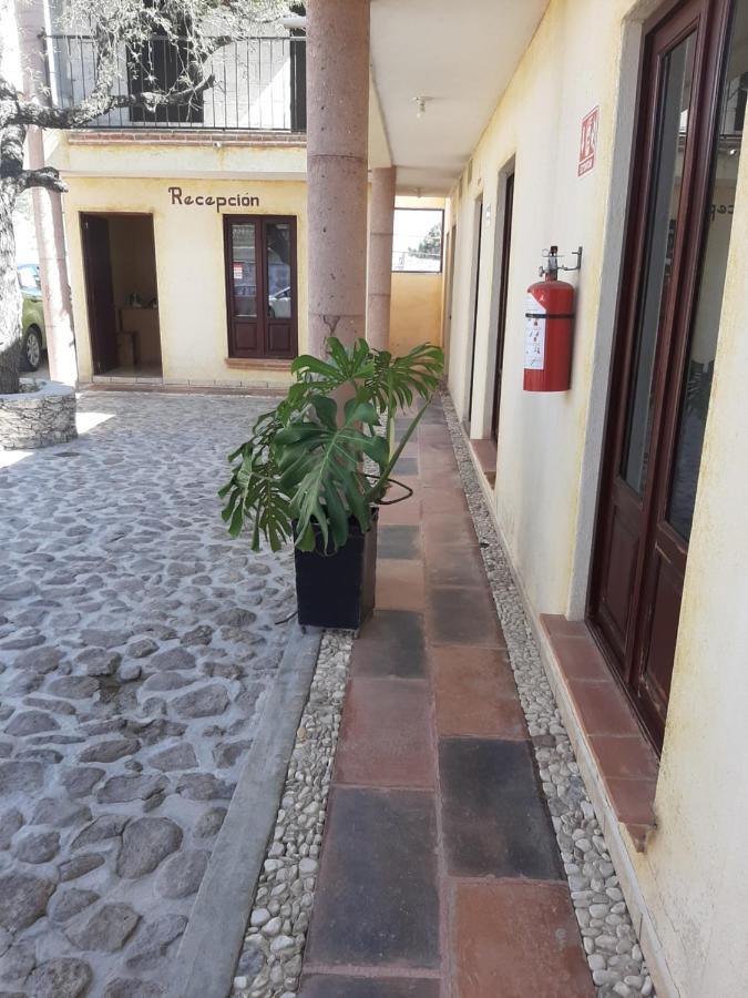 Hotel Villa Aurora Bernal Buitenkant foto